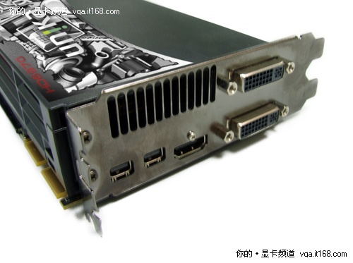 双敏无极HD6970 DDR5黄金版产品图赏