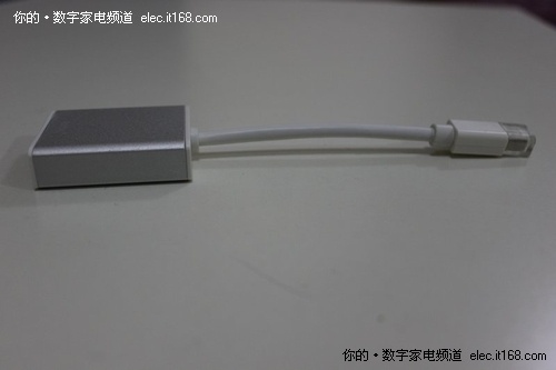 Mini DisplayPort TO VGA 15CM适配器