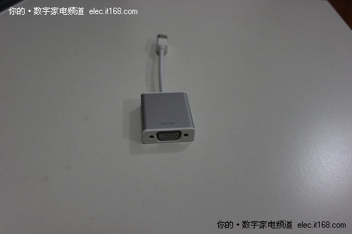 Mini DisplayPort TO VGA 15CM适配器