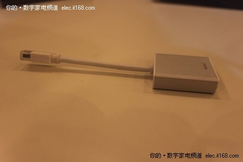 Mini DisplayPort TO HDMI 15CM适配器