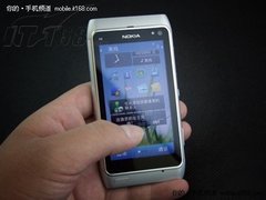 顶级配置塞班智能机 诺基亚N8现售3999