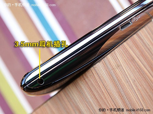 细节篇：R/L键 双Mic降噪，电池1500mAh