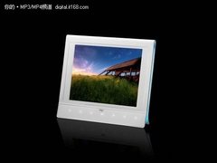 美国CES爱国者数码相框誉为桌面艺术品