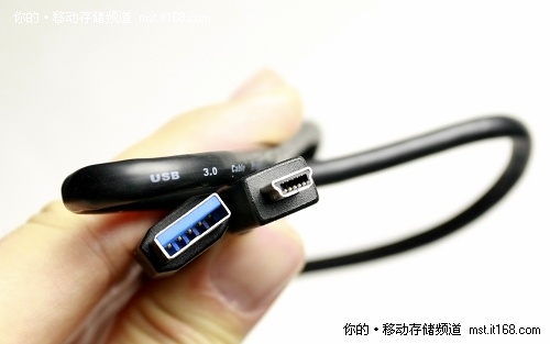 USB 3.0接口介绍及种类