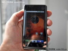 高像素高性能 摩托罗拉XT720售2050元