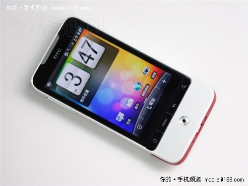 个性翘下巴时尚谷歌手机HTC G6售2290元-IT1