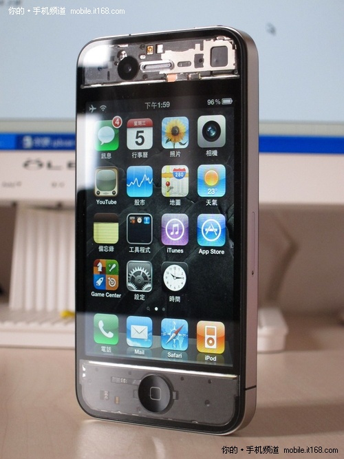 白色iPhone4是浮云 果粉DIY透明壳给力!
