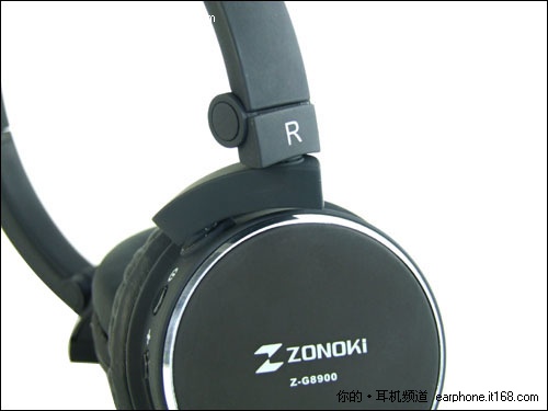 体验游戏临场 中锘基Z-G8900无线耳机