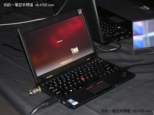 联想最新的笔记本电脑首搭Brozas平台 