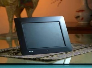 兔年送礼新创意 “数码年货”受青睐