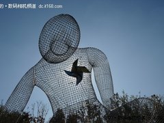   佳画质的单电型机三星NX100 