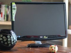 浪漫情人节 AOC全球首款IPS+LED显示器