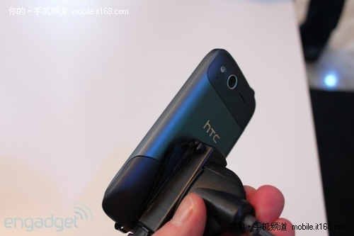 期望大失望越大 HTC Desire S接口设计