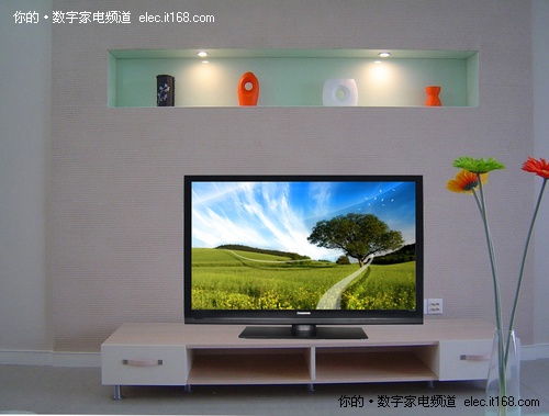 长虹3DTV50738环境搭配实图展示