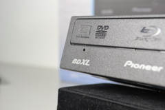 首台BDXL刻录机 先锋BDR-206MBK开箱赏