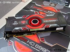 新一代旗舰 讯景HD6990显卡皇高价到货