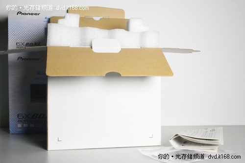 首台BDXL刻录机 先锋BDR-206MBK开箱赏