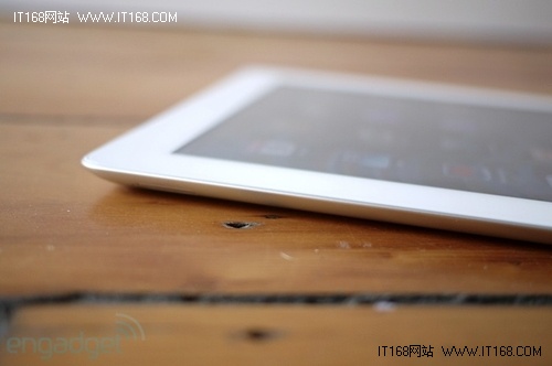 升级细节挨个看 iPad 2白色版真机图赏