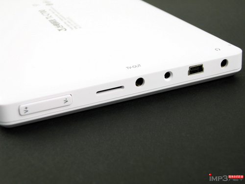 辅助按键与机身接口