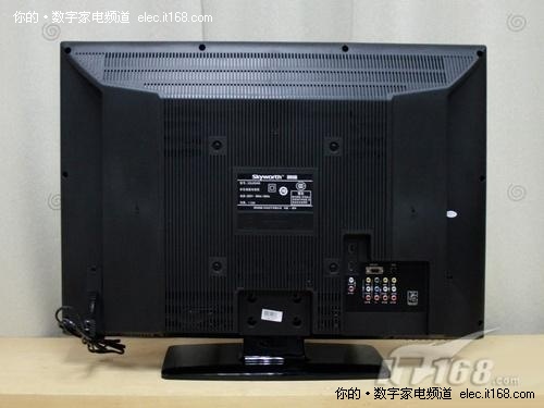 创维32l05hr液晶电视的接口都配备在机身左侧