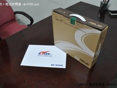 APU本添新丁 华硕Eee PC 1215B开箱图赏