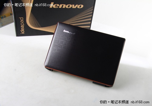 全国首发 联想IdeaPad Y470N 开箱图赏