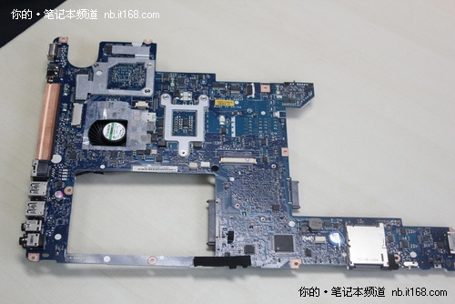 小y为何这番霸气 联想Y470全拆解图赏