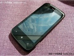 HTC T8698经典WP7智能手机仅售价2590元
