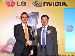 全球首款双核智能机 LG Optimus 2X发布