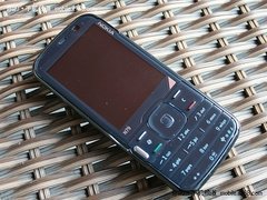 经典时尚导航机 诺基亚N79售价2099元