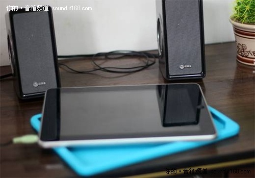 好听未必太奢侈 ipad配桌面HiFi音响王