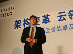 思科推端到端数据中心交换矩阵融合技术