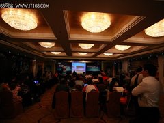 科技易起来 华硕广州发布无线网络新品