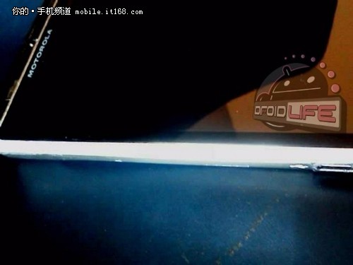 四核处理器?摩托罗拉新机Bullet曝谍照