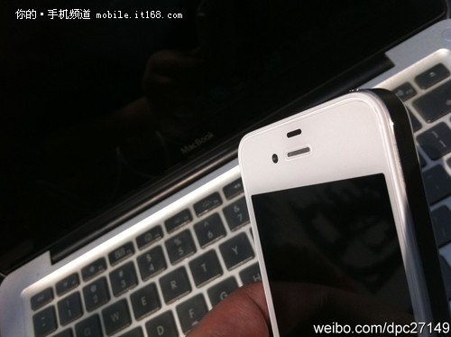 现场实拍：白色iPhone 4多图真机赏