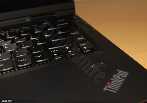 全球首台ThinkPad X1真机高清大图曝光
