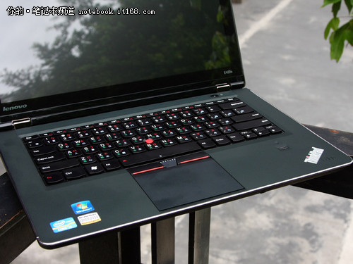 i5-2410M助阵 ThinkPad E420s图赏+评测