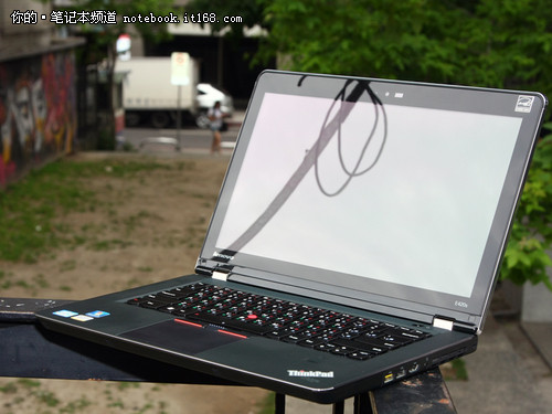 i5-2410M助阵 ThinkPad E420s图赏+评测