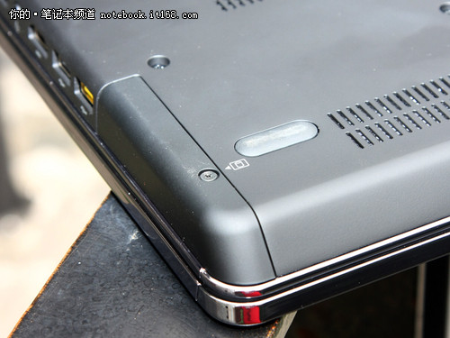 i5-2410M助阵 ThinkPad E420s图赏+评测