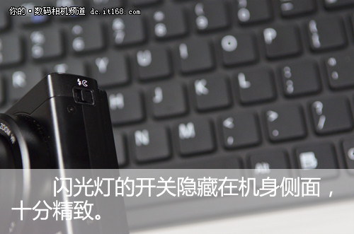 尼康P300外观细节