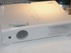 市场热销投影机推荐 三洋PLC-XU1060C促