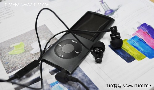 iPod/iPhone好搭档  SoundMAGIC入耳式耳麦MP21