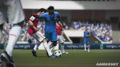 加入冲撞系统 FIFA 12首支预告片公布