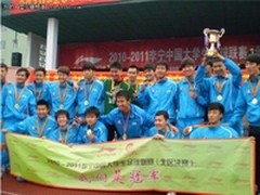 反客为主 AOC携手“学生军团”鏖战武汉