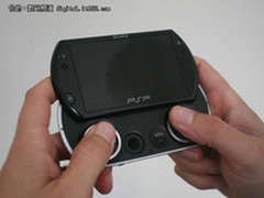 滑盖式掌上游戏机 索尼PSP GO仅售988元