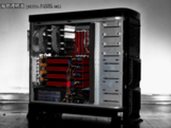 南非玩家烧钱 X7 1200W助6970四卡交火