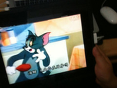 iPad2视频转换看动画片工作教子两不误