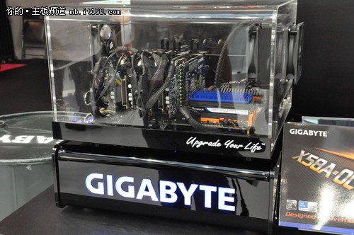 COMPUTEX 2011：技嘉Z68与X79主板亮相