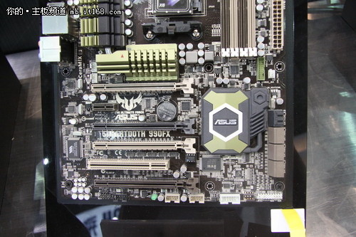 COMPUTEX：2011 华硕展示两款优异990FX