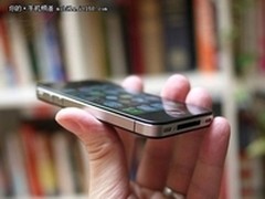 3.5英寸全触屏 16G版Iphone4仅4390元